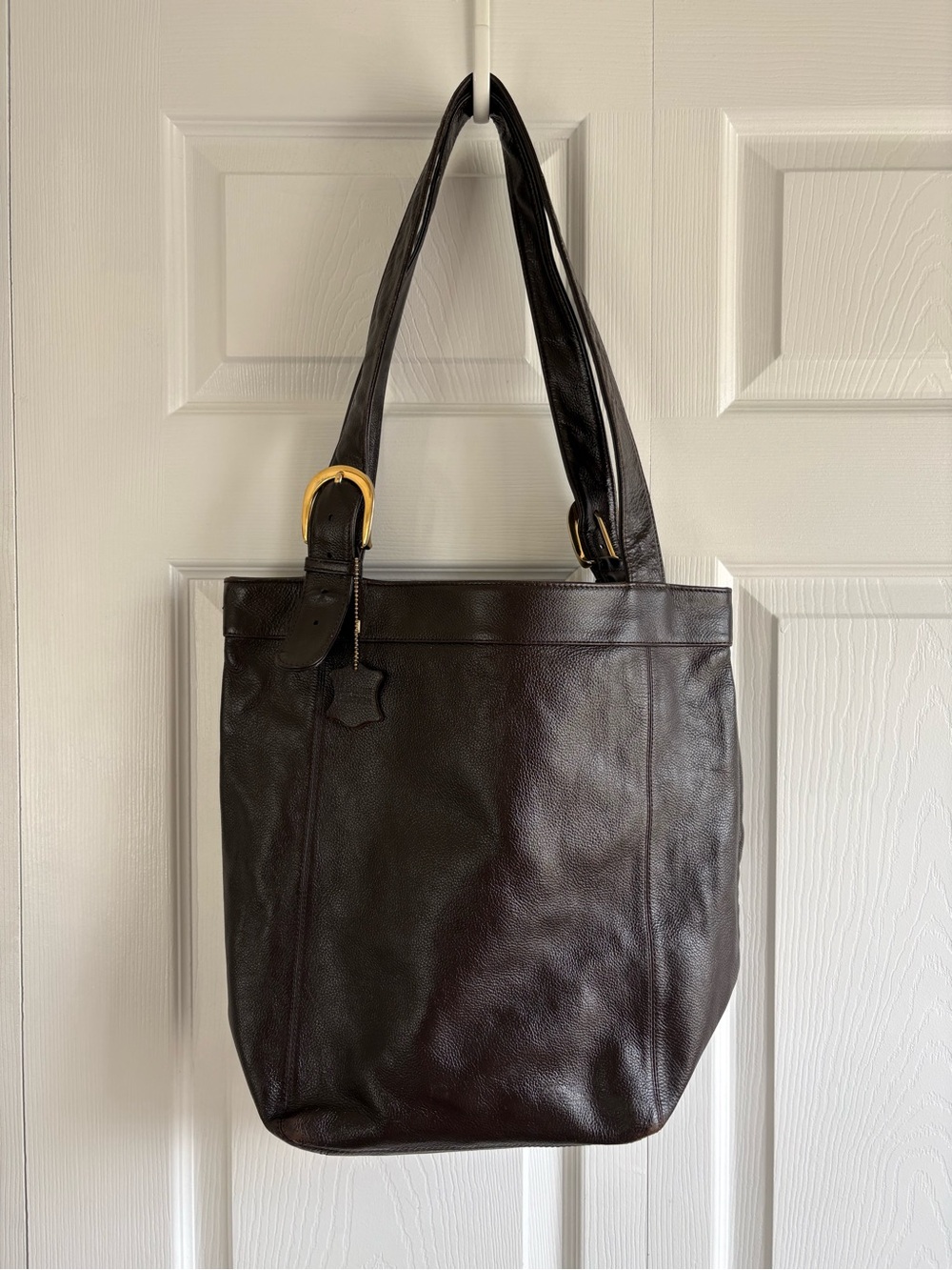 ILI New York Brown Leather Bucket Purse Bag Minimalist Academia Career Buckle